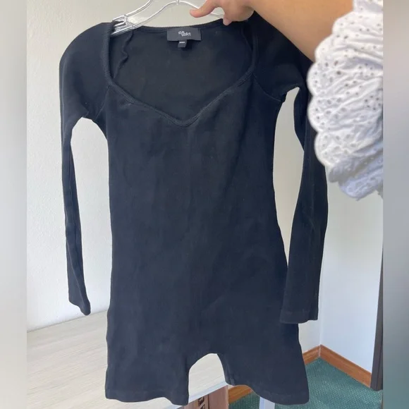 STYLE ADDICT LONG SLEEVE RIBBED ROMPER BODYSUIT Sz M - Picture 6 of 7